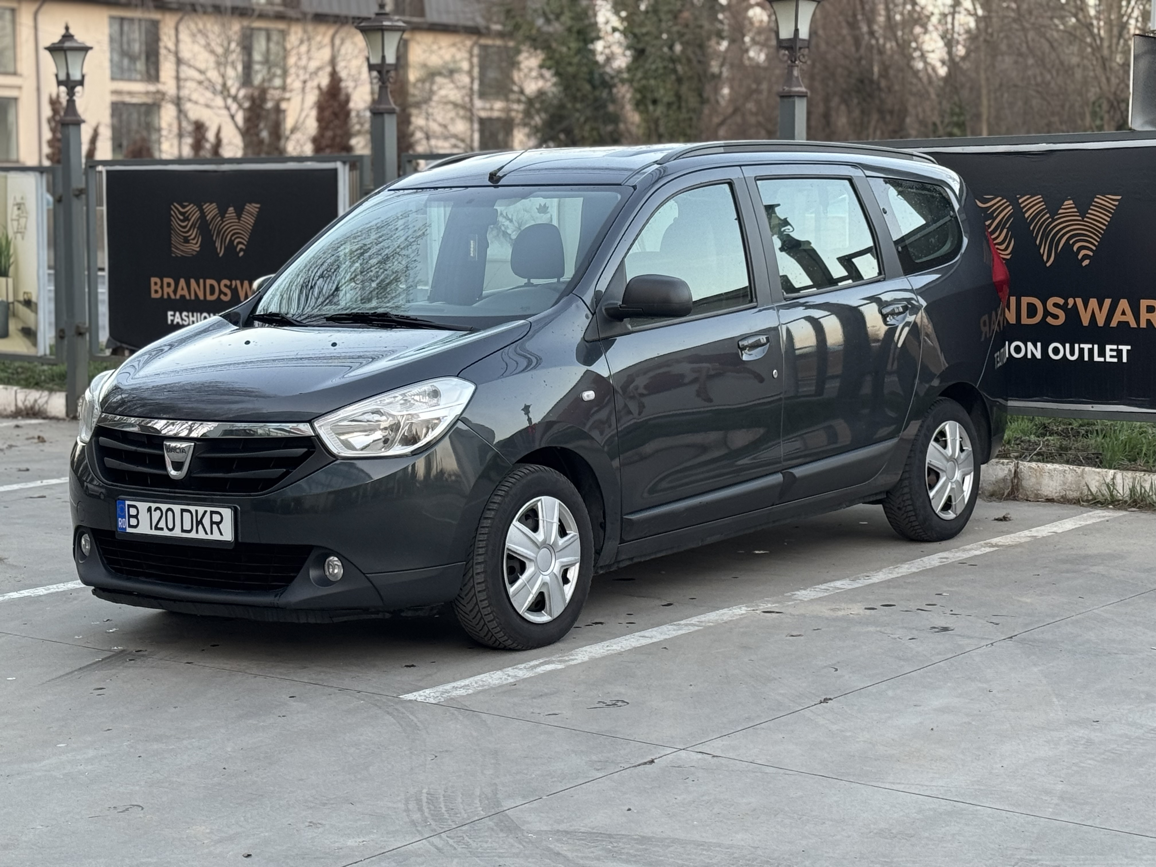 DACIA LODGY