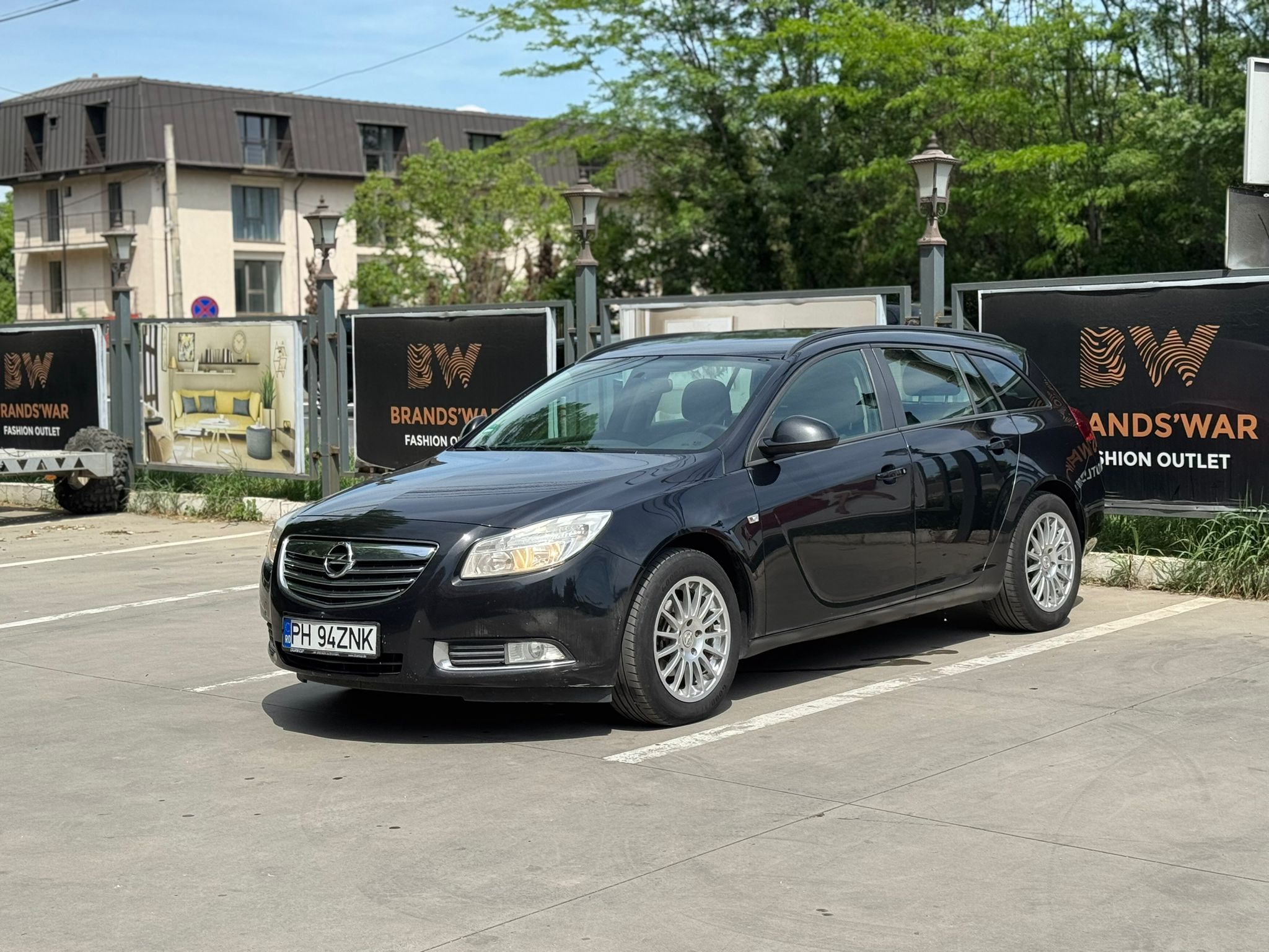 OPEL INSIGNIA